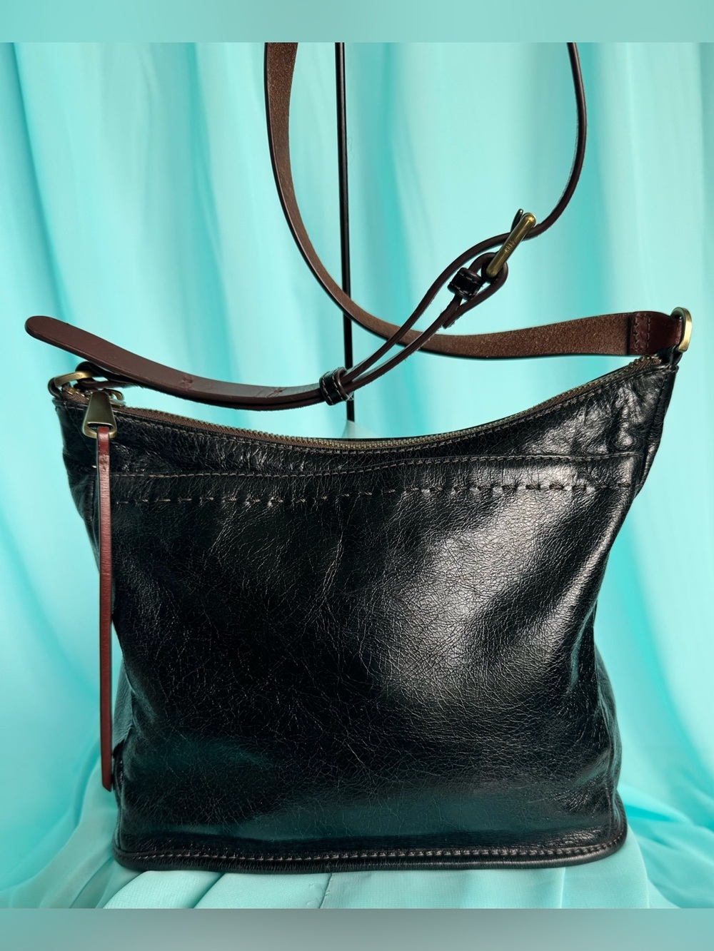 HOBO Black Polished Leather Charlie Shoulder Bag Purse Brown Adjustable Handle